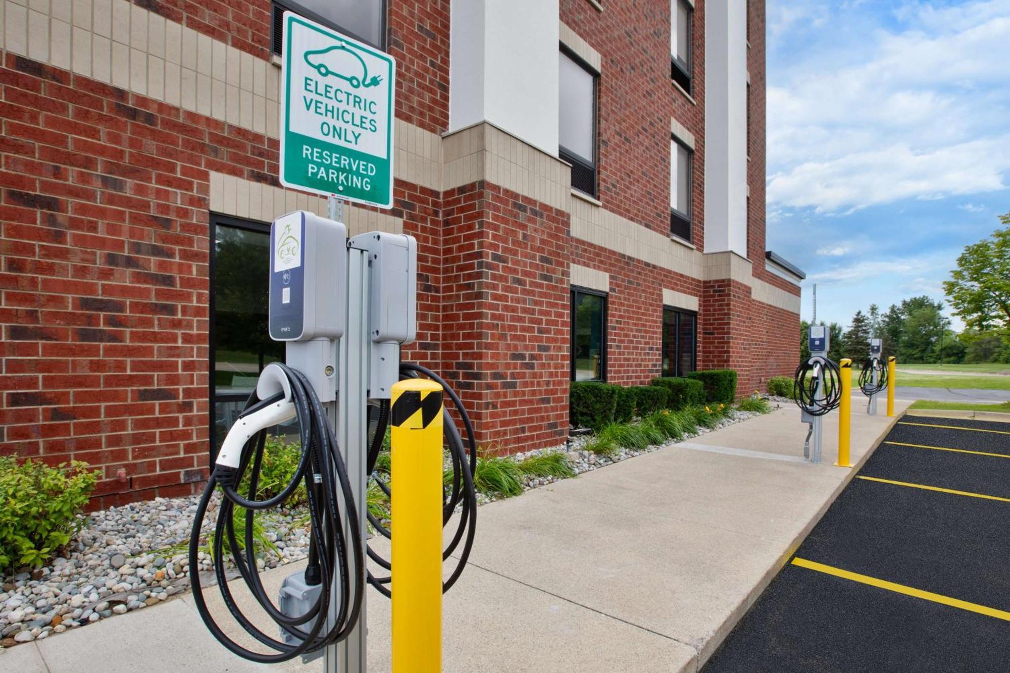 Hampton Inn Detroit - Shelby Township Shelby Twp Exterior foto